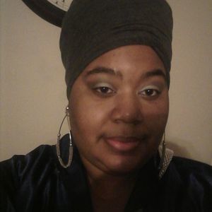 Meet your Posher, Amita